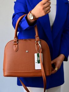 کیف دستی زنانه بنو مدل والورا کد 4767 - قهوه ای روشن