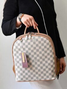 کوله پشتی زنانه بنو مدل نیکا کد 3653 - طرح 3