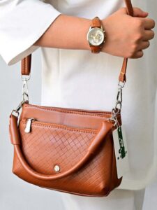 کیف دستی زنانه بنو مدل نادیا کد 4770 - عسلی